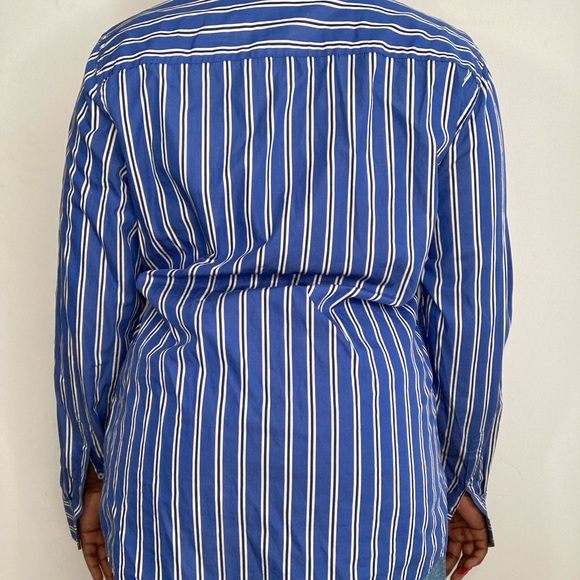 H&M Blue T-Shirt - Picture 6 of 14